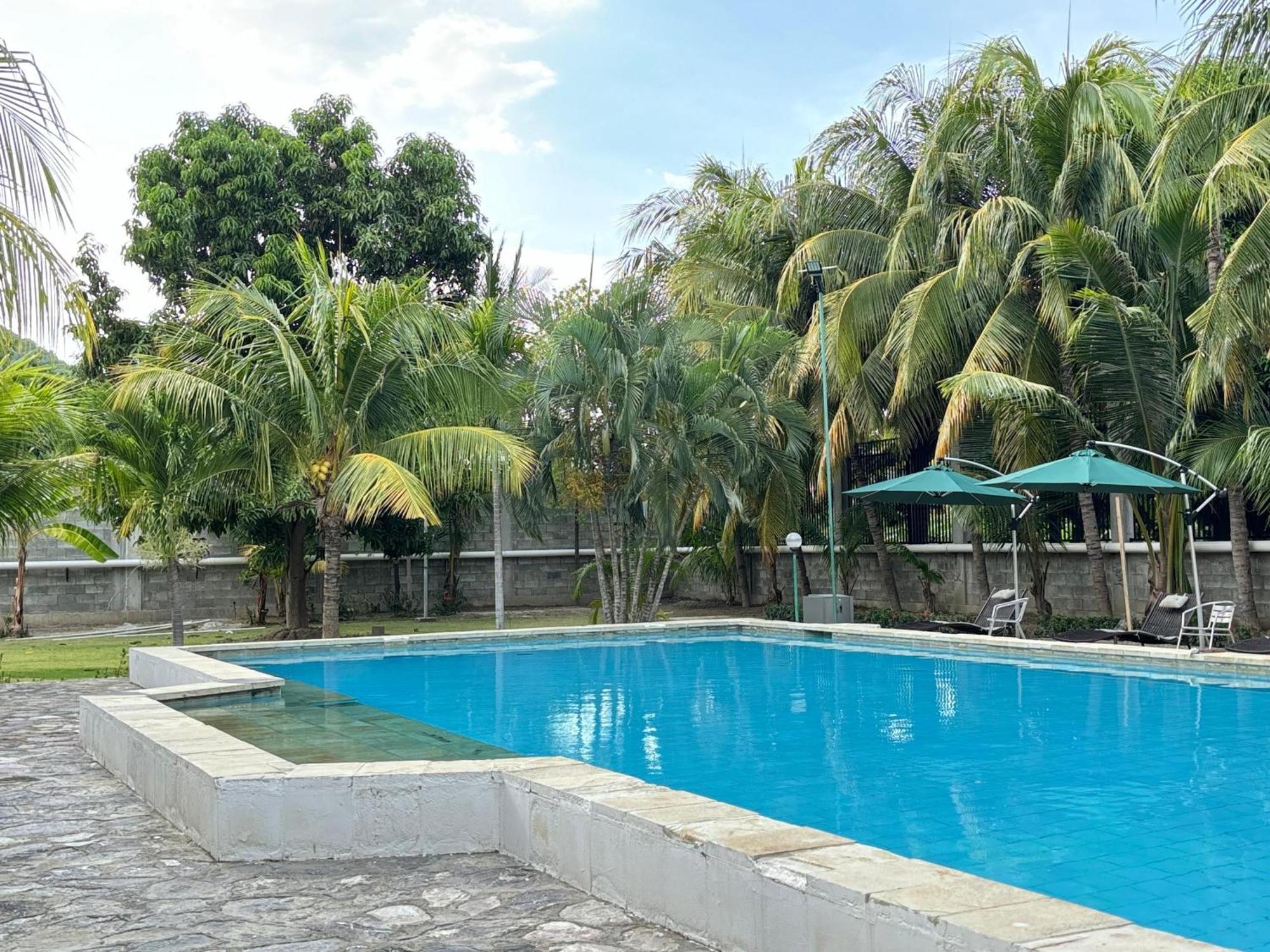 Palm Malinamoc Hotel Dili Exterior photo